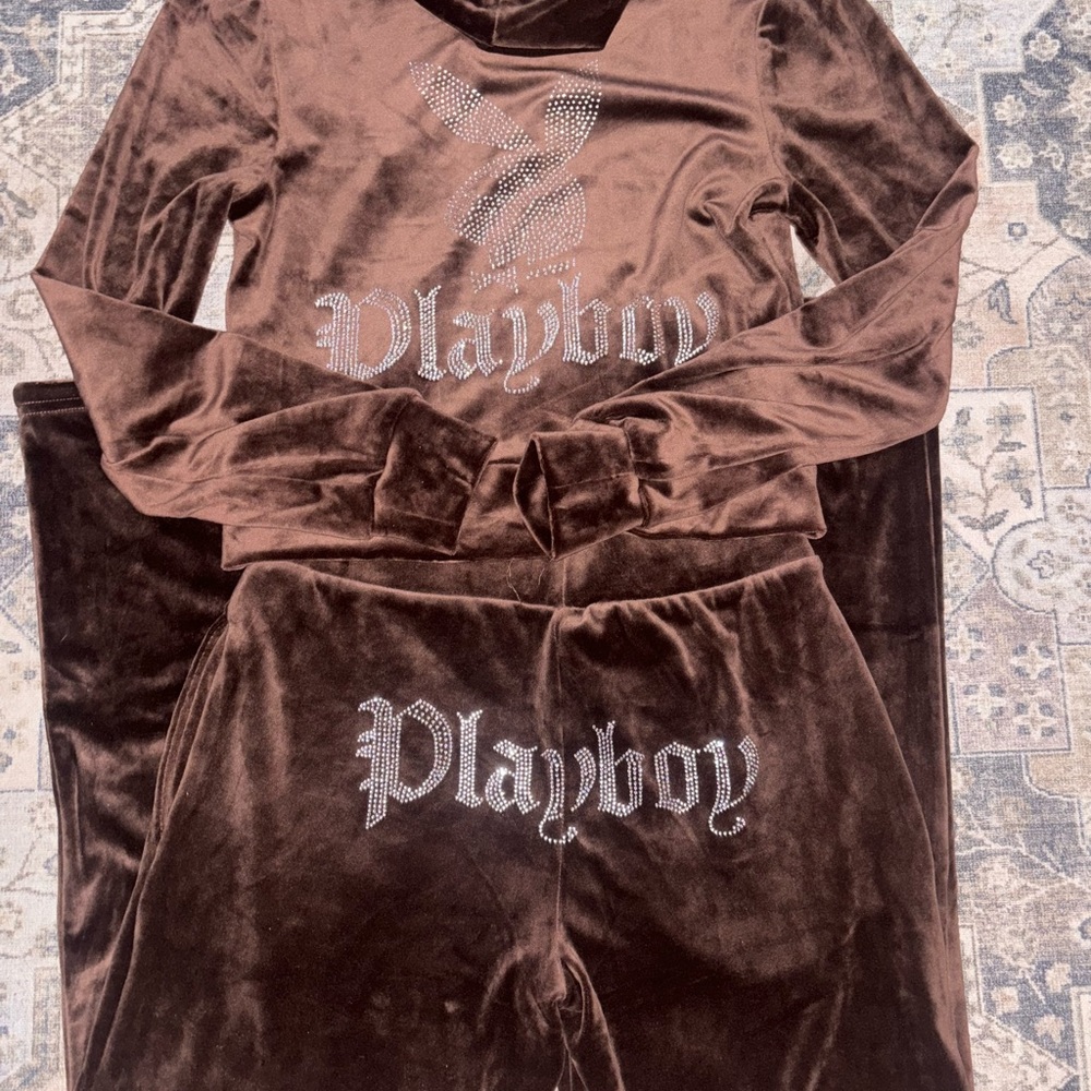 PLAYBOY Chocolate Velour Set